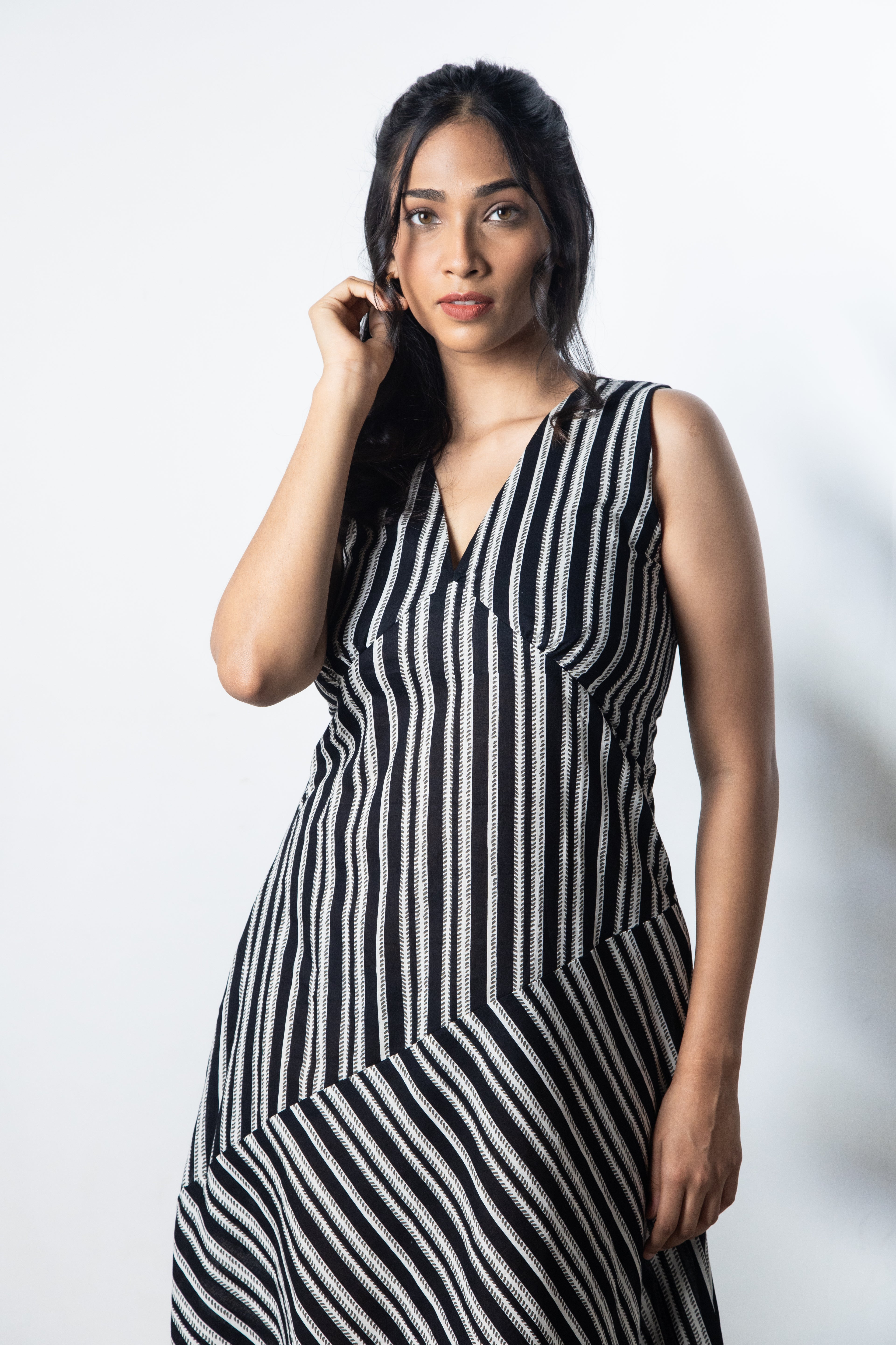 IndeRooh Monochrome Mix Stripe Midi Dress